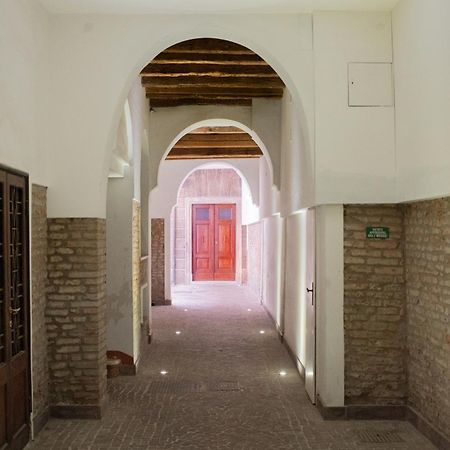 Corte Degli Estensi, romantica mansardina Ferrara Esterno foto