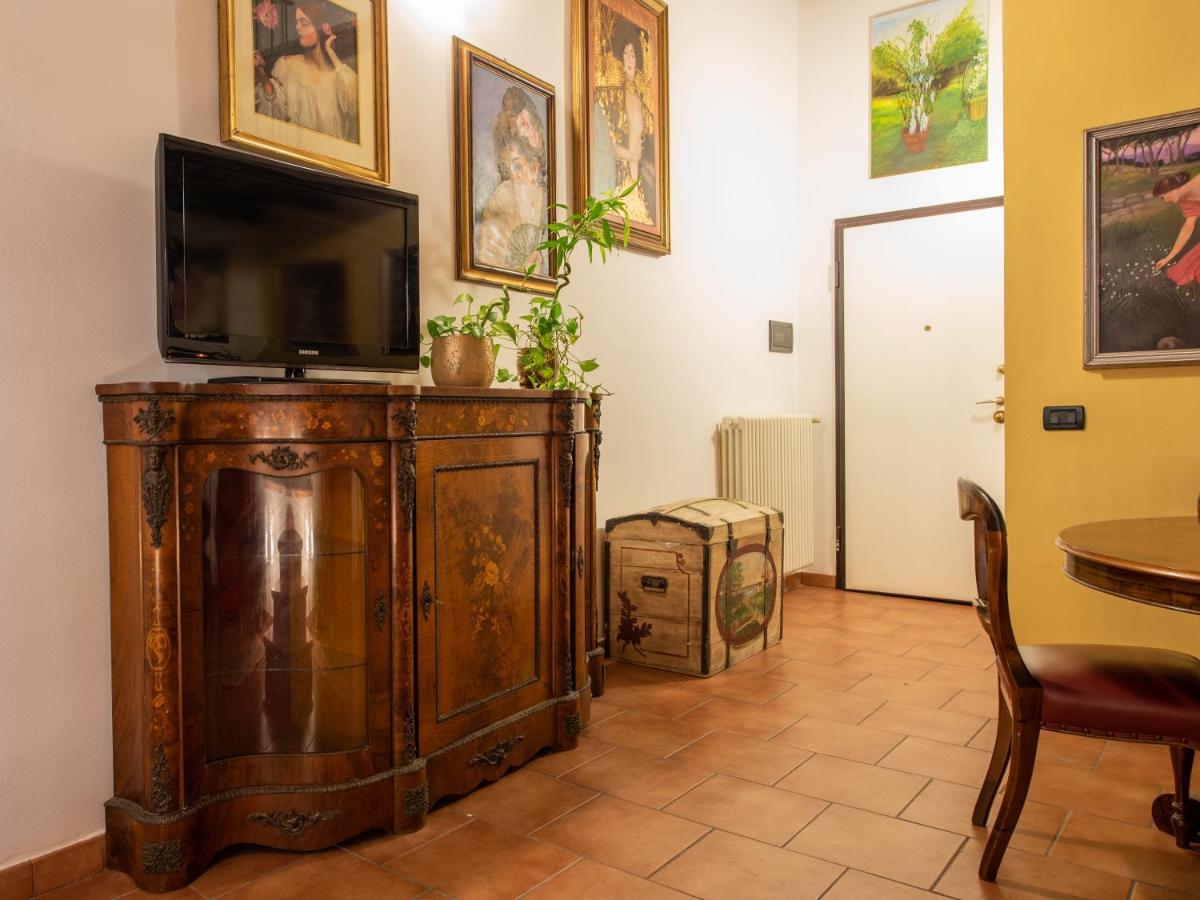 Corte Degli Estensi, romantica mansardina Ferrara Esterno foto
