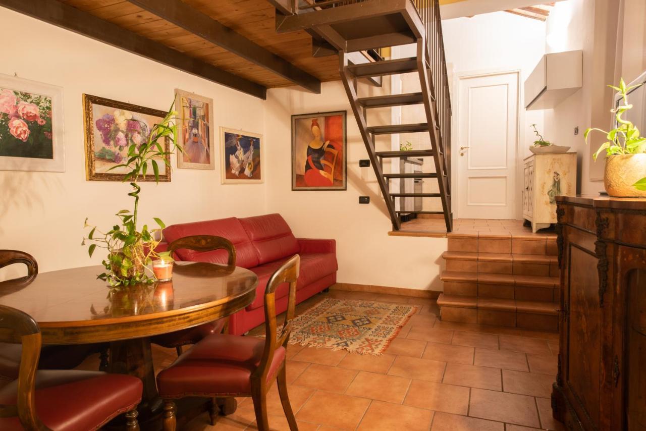 Corte Degli Estensi, romantica mansardina Ferrara Esterno foto